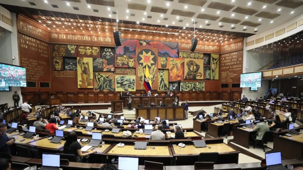 Vista del salón del Pleno de la Asamblea Nacional durante una sesión.