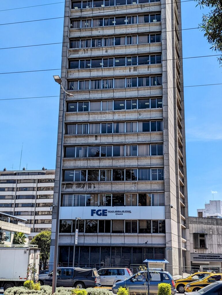Edificio de la Fiscalía General del Estado en Quito
