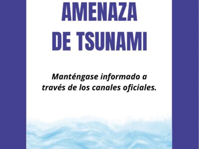 Gráfica oficial de la Secretaría Nacional de Gestión de Riesgos con el texto «No existe amenaza de tsunami» y el pedido de mantenerse informado a través de los canales oficiales, difundida el 9 de octubre de 2026.