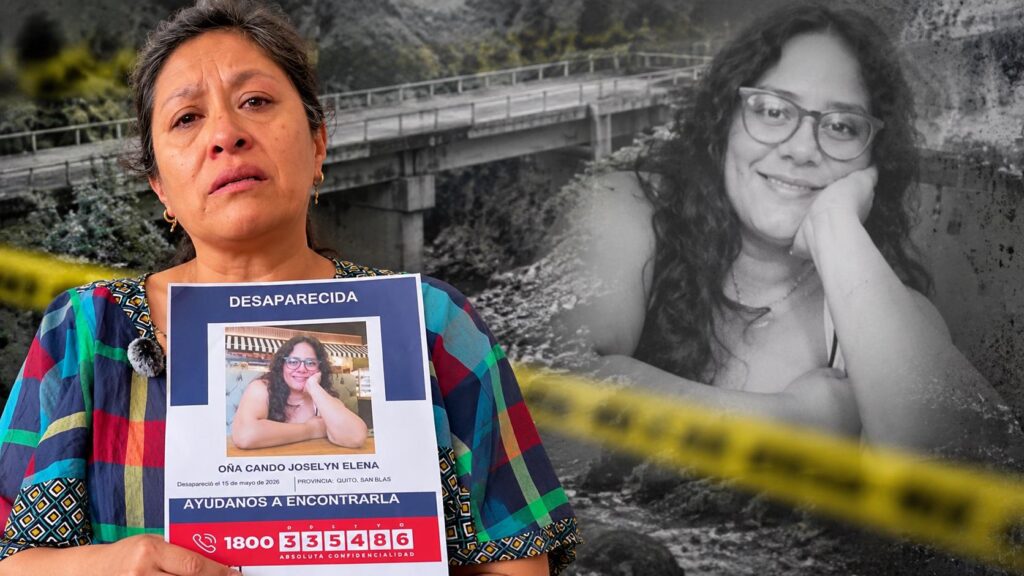 Composición de una mujer que sostiene un afiche de búsqueda de Joselyn Oña y un retrato de la joven.